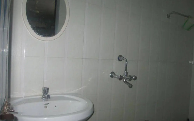 Subhash Guest House