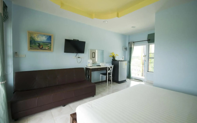 Viewpoint Khaokoh Hotel
