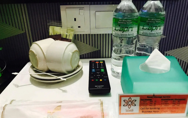 OYO 383 V3 Hotel Nusajaya