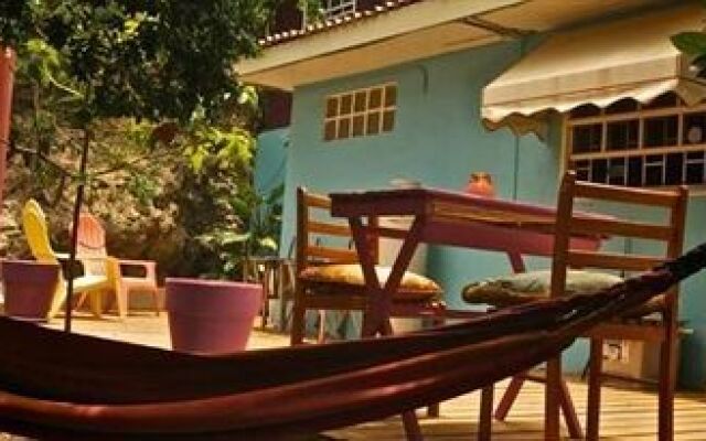 Moonz Bed & Breakfast