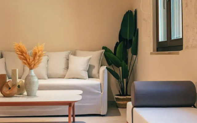 La Montre Luxury Boutique Suites