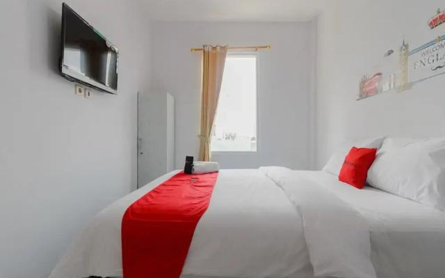 RedDoorz Plus near Taman Rasuna Menteng