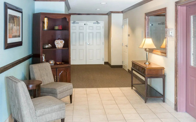 Suburban Extended Stay Hotel Hampton