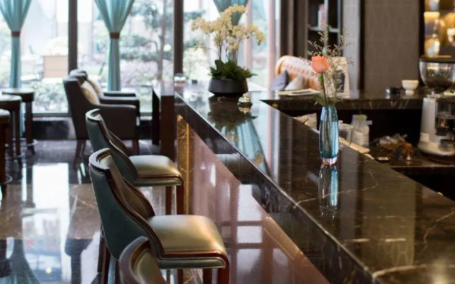 Wuzhen Yourge Garden Hotel