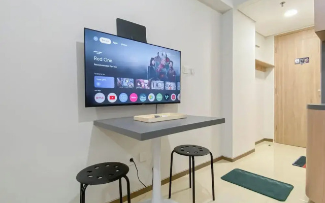 Affordable And Homey Studio Room At Meikarta Apartment