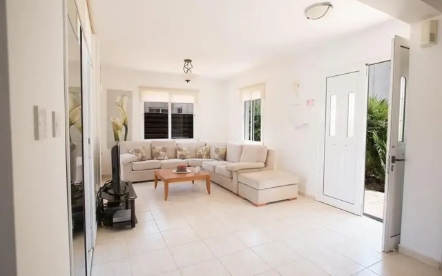 Villa Mandy AQ Ma14