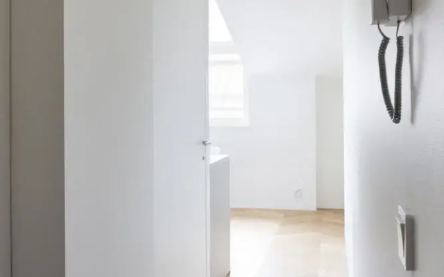 Charming Modern Penthouse in Ullanlinna