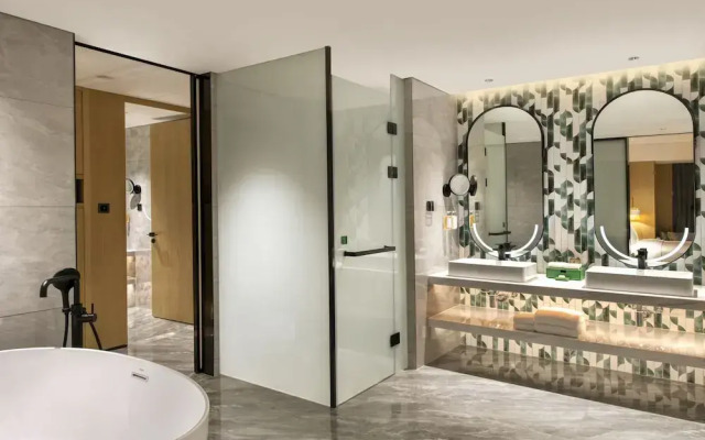 Holiday Inn Shenzhen Nanshan by IHG