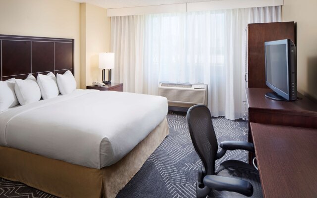 DoubleTree by Hilton Los Angeles - Commerce