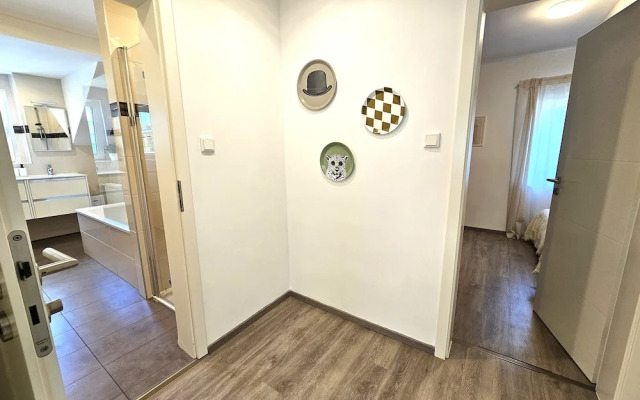 Airport Messe Apartments