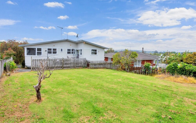 Sunny Three Bedroom Delight Upper Level