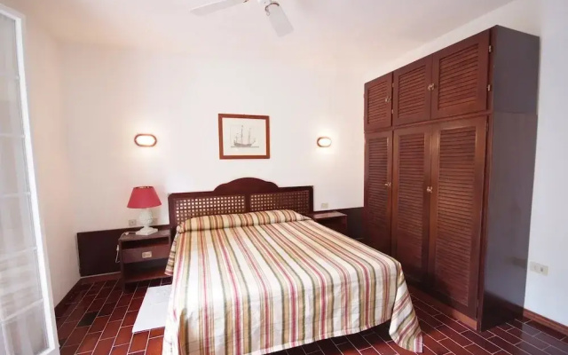 Hotel Antares