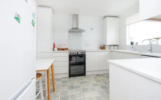 Amazing Beachside 2Bd Family Home With Garden