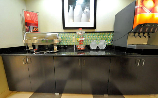 Hampton Inn Richmond - South