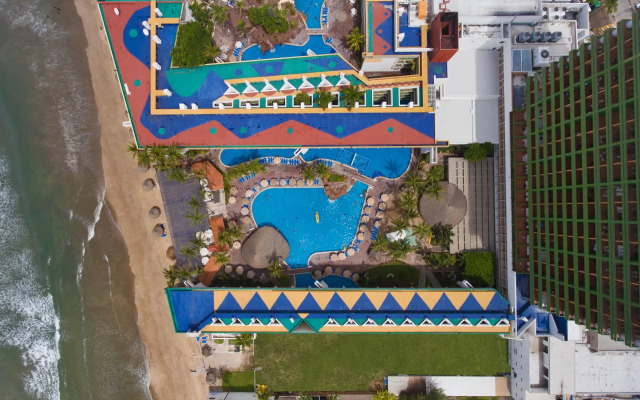 El Cid Castilla Beach Hotel