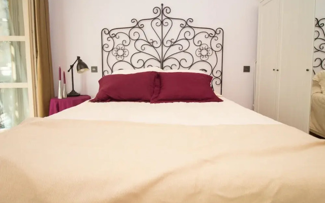 Amazing Modern Studio by La Recepcion