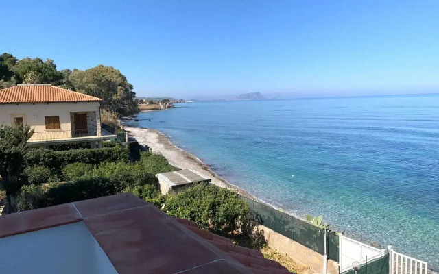 Sfondo Blu Villa sul mare