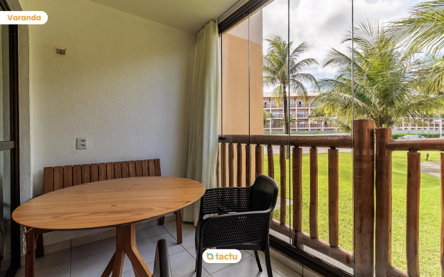 Térreo espaçoso na praia do cumbuco por Tactu