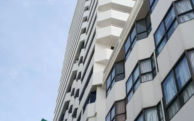 Pattaya Centre Hotel