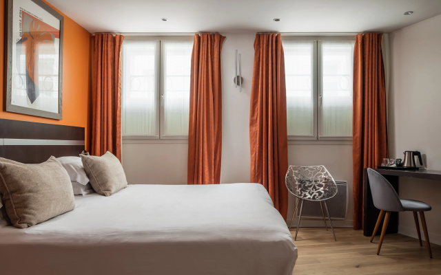 Hotel Arc de Triomphe