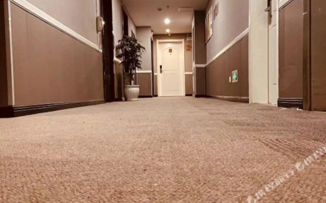 Homeinn Pebble Hotel (Neijiang Wanda Plaza)