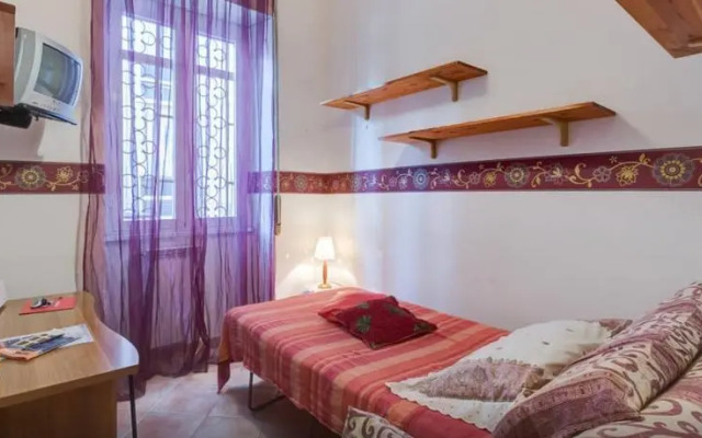 Valentina Cozy House