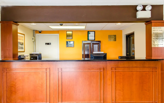 Holiday Inn Express Allentown North by IHG