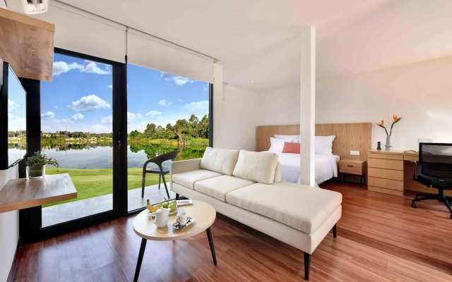 Lakeview Terrace Resort Pengerang