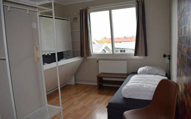 HI Oslo Haraldsheim - Hostel