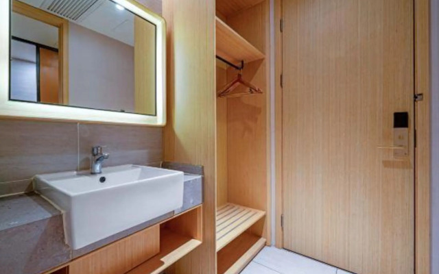 Qinchi Select Hotel