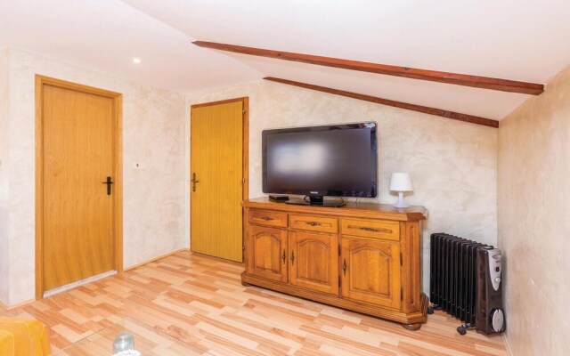 Beautiful Home in Njivice With Wifi and 0 Bedrooms