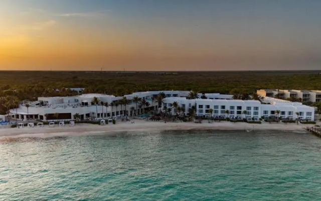 The Sens Riviera By Oasis