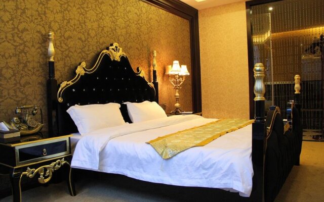 Xiamen Alice Theme Hotel