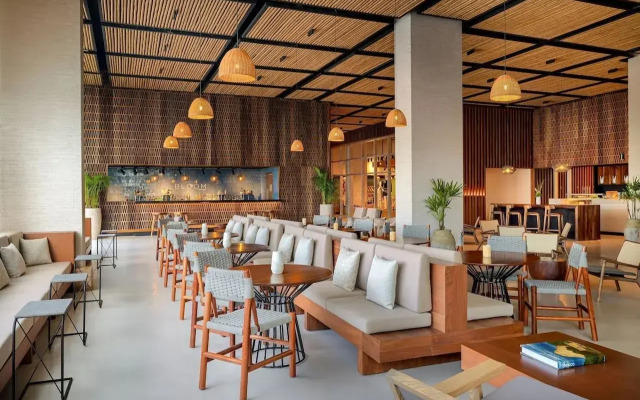 Hyatt Vivid Grand Island Cancun Adults Only All-Inclusive