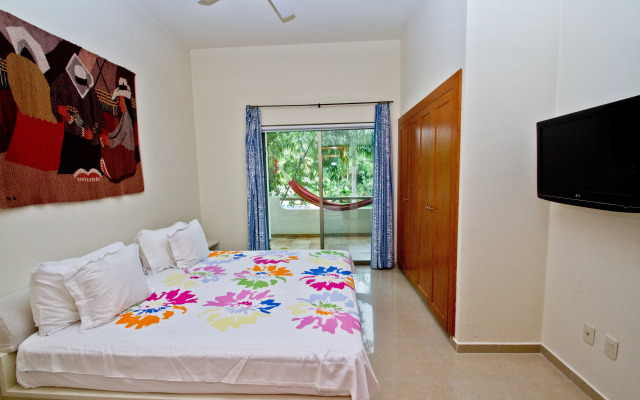 Riviera Maya Suites