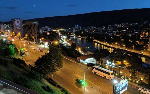 Номера с террасой Avlabari