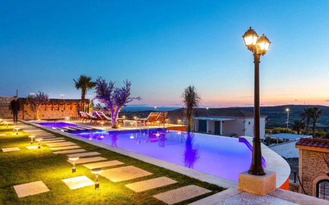 LaVie Otel Çeşme