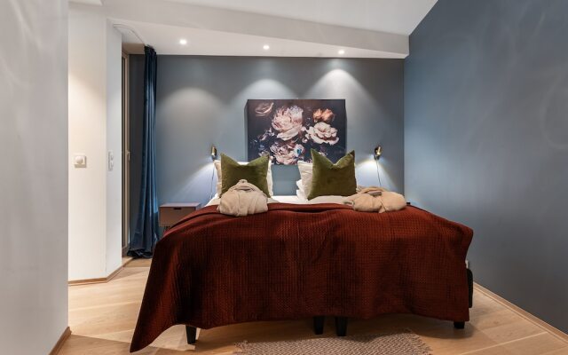 Enter Tromsø Luxury Villa