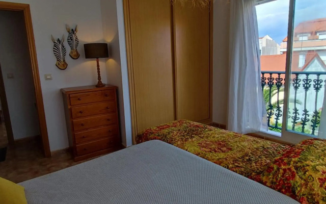 Apartamentos Vistalegre con jardín tranquilos cerca del mar