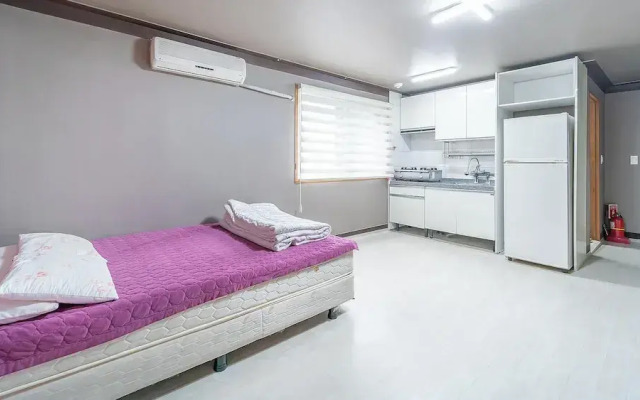 Paju Sugavill Agyeon Dongban Pension