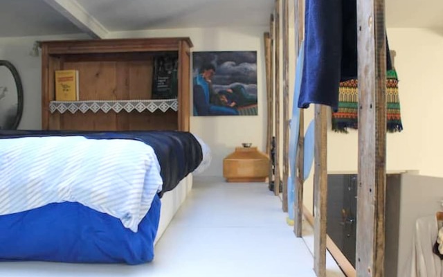House with 3 Bedrooms in Clichy, with Wifi