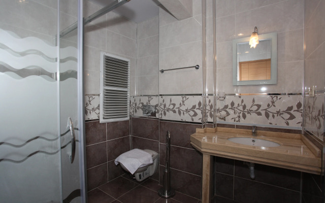 Reyyan Hotel