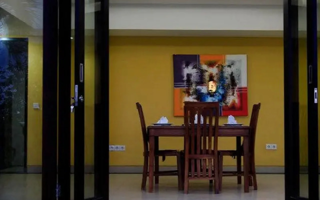 Pande Villas Spa & Restaurant