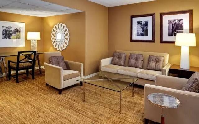 Hilton St. Louis Airport
