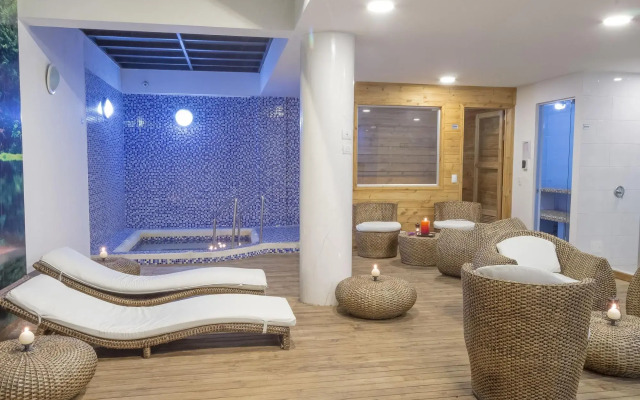 Apartamentos Regency La Feria
