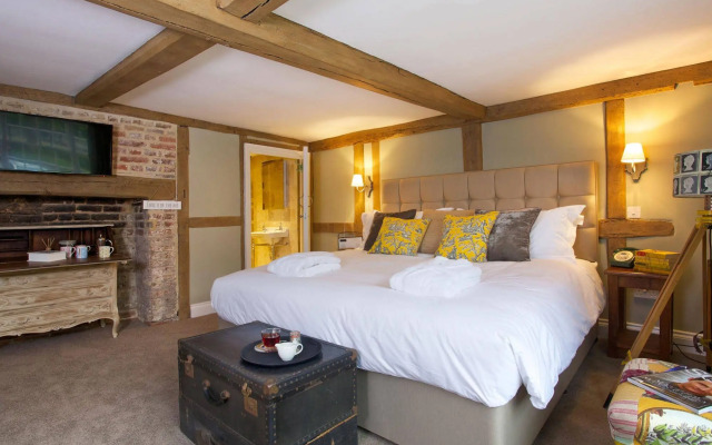 The Queen's Inn