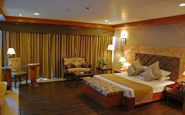 Hotel Shivalikview