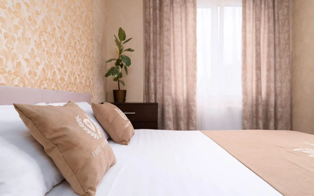 Family Apartments (Фэмили Апартментс) на улице Героев-Разведчиков 12/1 корпус 1