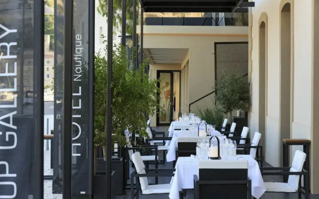 Le Centre Nautique Suites