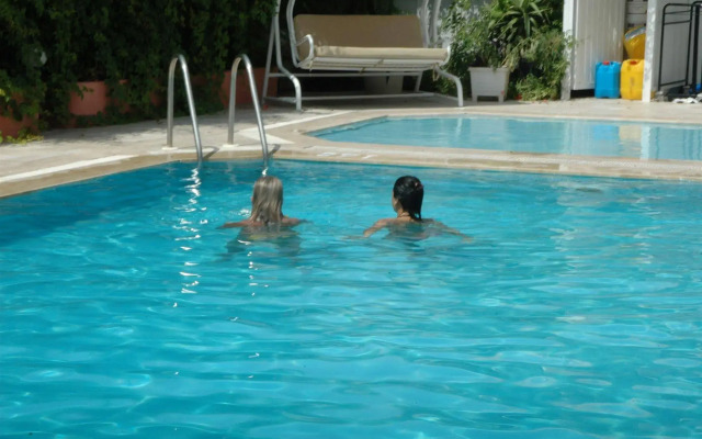 Zel Hotel